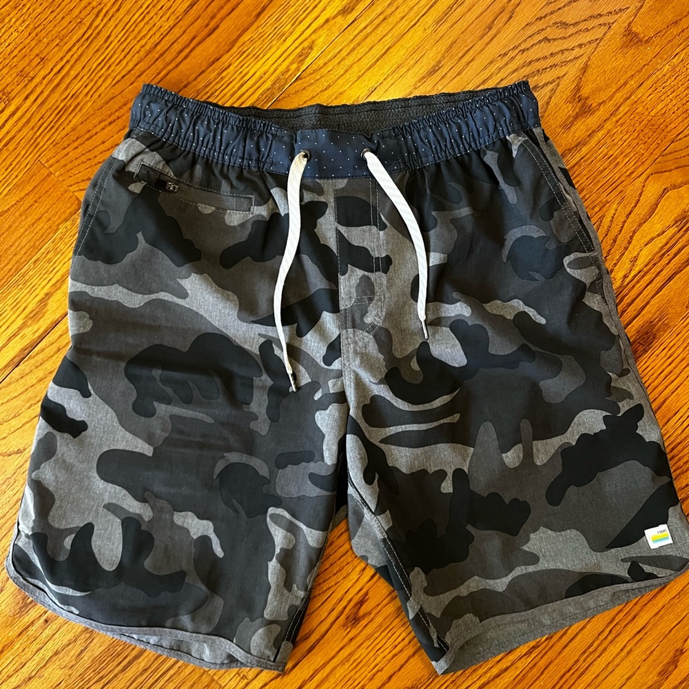 Vuori Banks Shorts